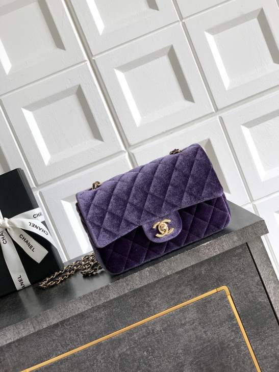 Picture of Chanel Handbags 2 _SKUfw239825794fw